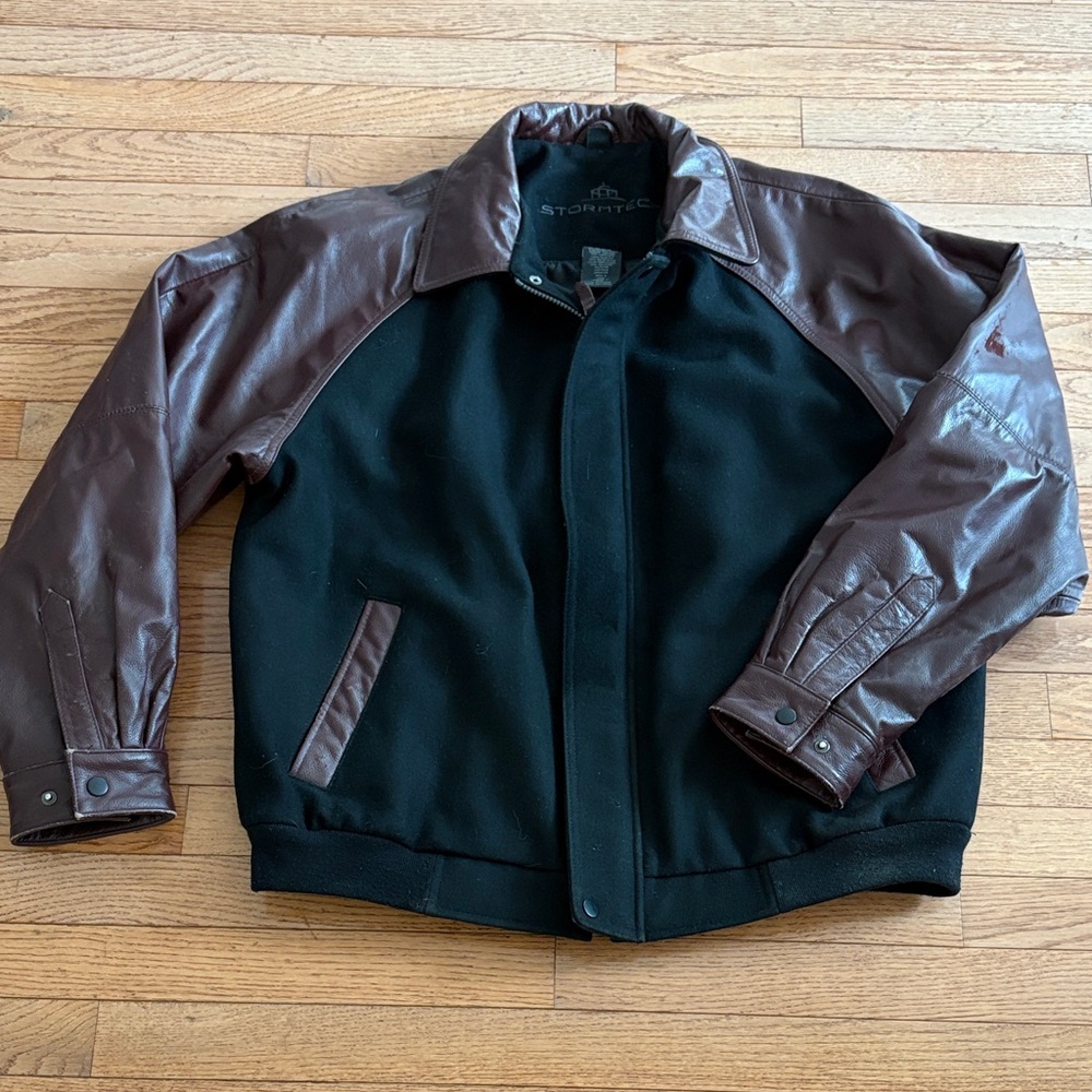 Stormtech Men’s Weather Black and Brown Bomber Jacket size large